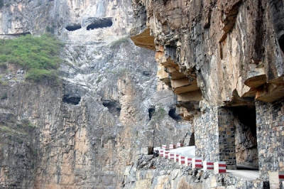 guoliang-tunnel-road_1