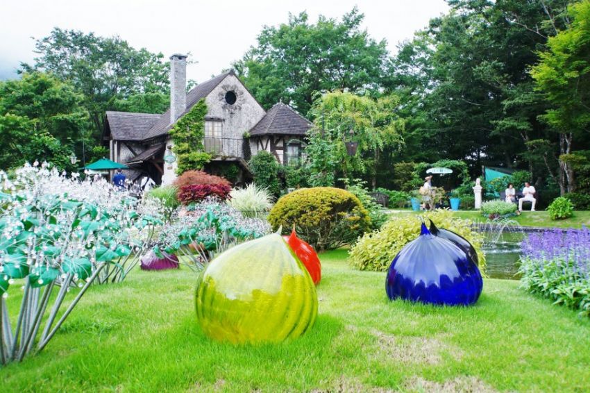 Музей венецианского стекла (Hakone Venetian Glass Museum)